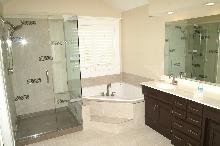 Bathroom Contractor Clermont FL, Bathroom remodel and renovations, shower remodel, bathroom flooring, shower repair, vanity replacement, Orlando, Windermere, Winter park, Minneola, Groveland, Ocoee, Winter Garden Florida | CSL Construction